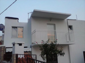 Apartments by the sea Pisak, Omis - 9456